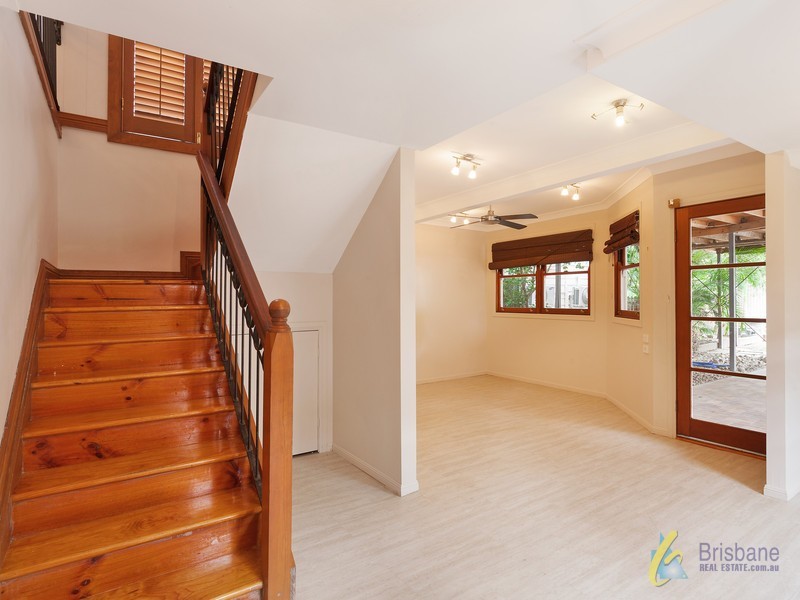 38 Chelmer St East, Chelmer QLD 4068