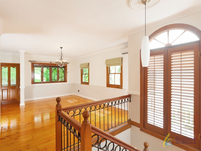 38 Chelmer St East, Chelmer QLD 4068