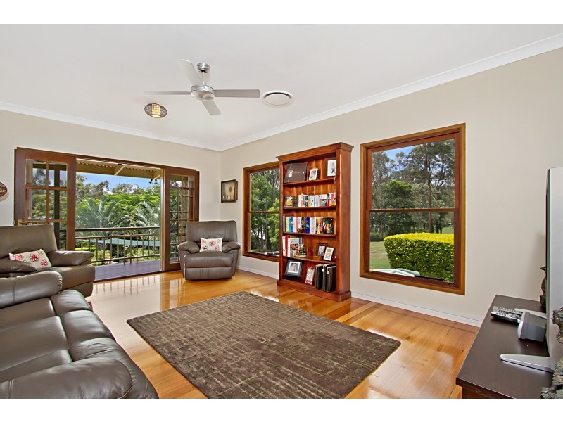 85 Hornsey Rd, Anstead QLD 4070