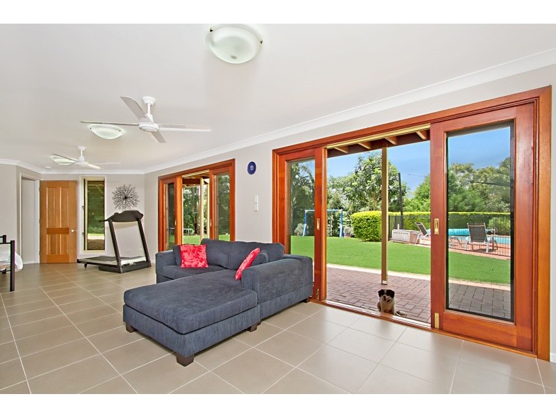 85 Hornsey Rd, Anstead QLD 4070