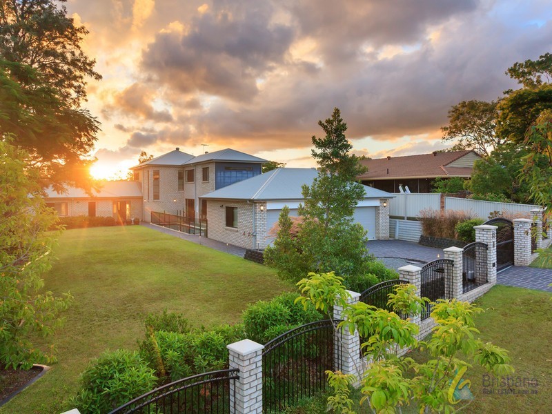 86 Botticelli Street, Fig Tree Pocket QLD 4069