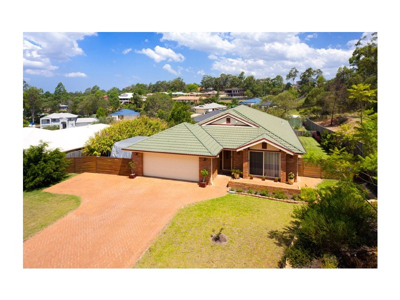 209 Gibson Crescent, Bellbowrie QLD 4070