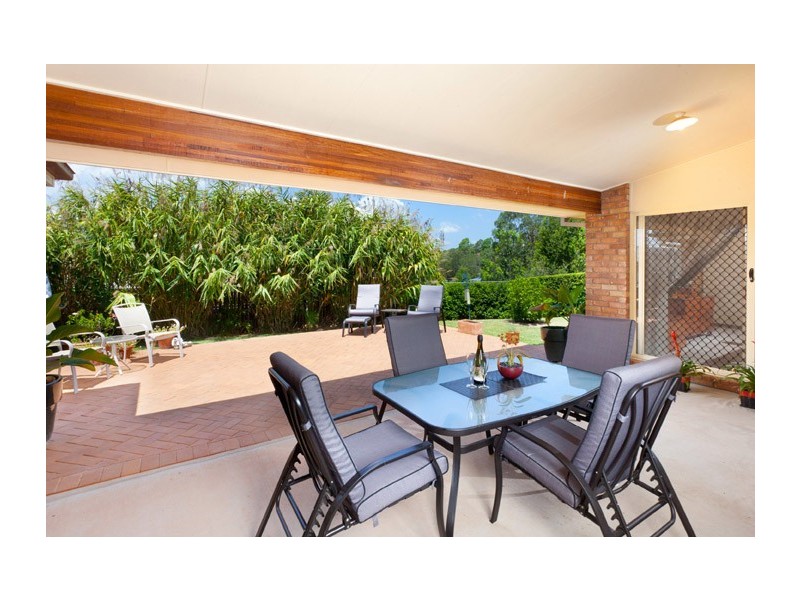 209 Gibson Crescent, Bellbowrie QLD 4070