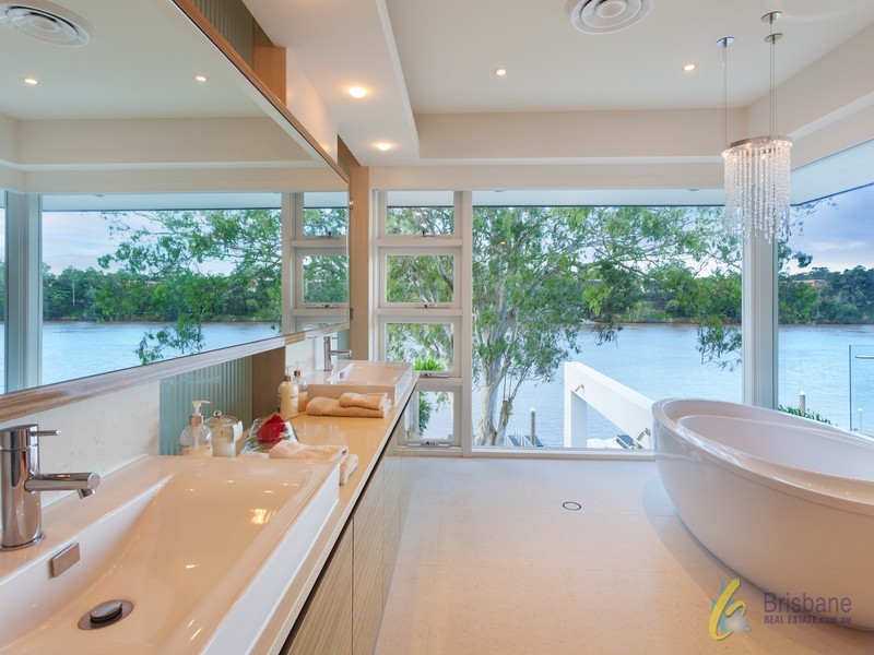 365 Brisbane Corso, Yeronga QLD 4104