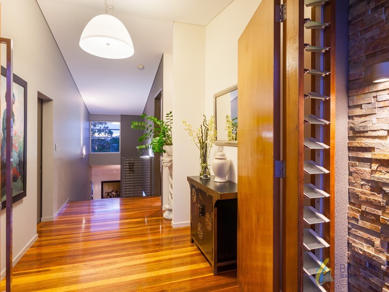 24 Francis St, Corinda QLD 4075