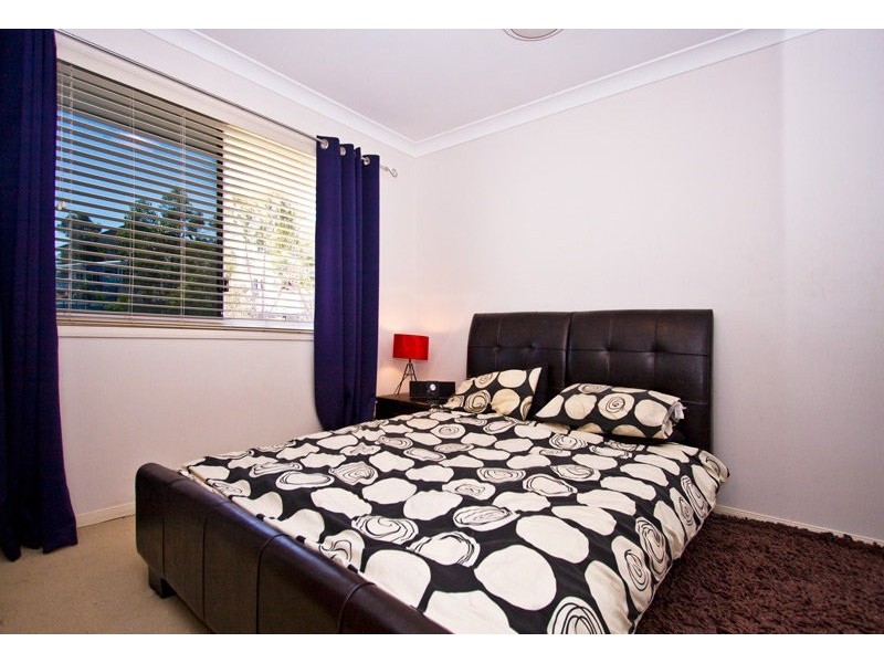 30 Goodenia Crescent, Seventeen Mile Rocks QLD 4073
