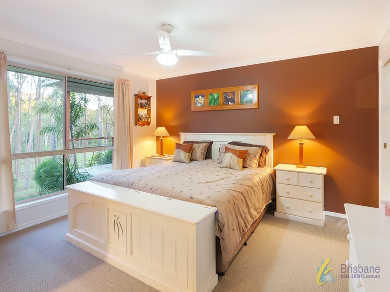 31 Jack Kerr Court, Mount Crosby QLD 4306