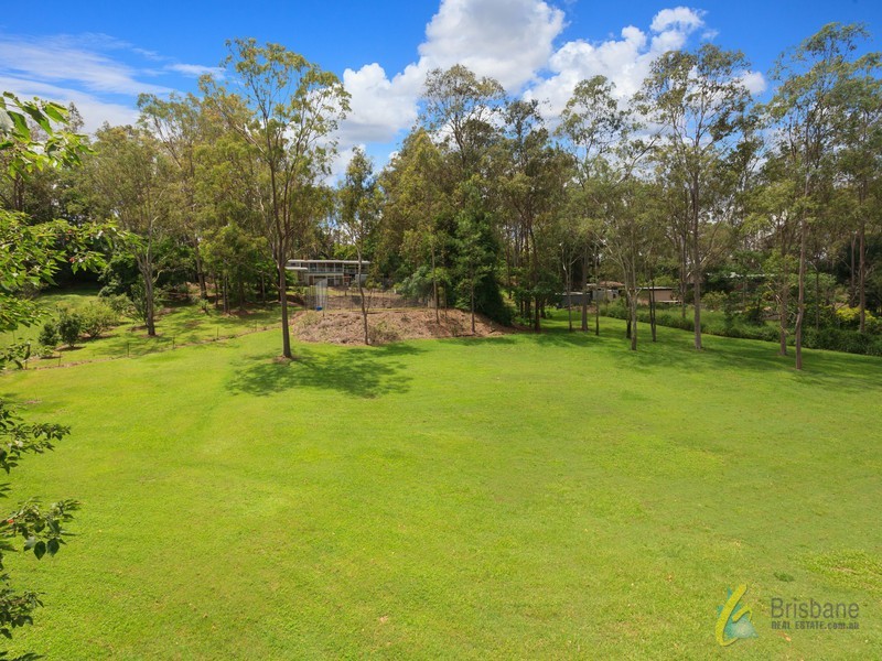 46 Rafting Ground Rd, Brookfield QLD 4069