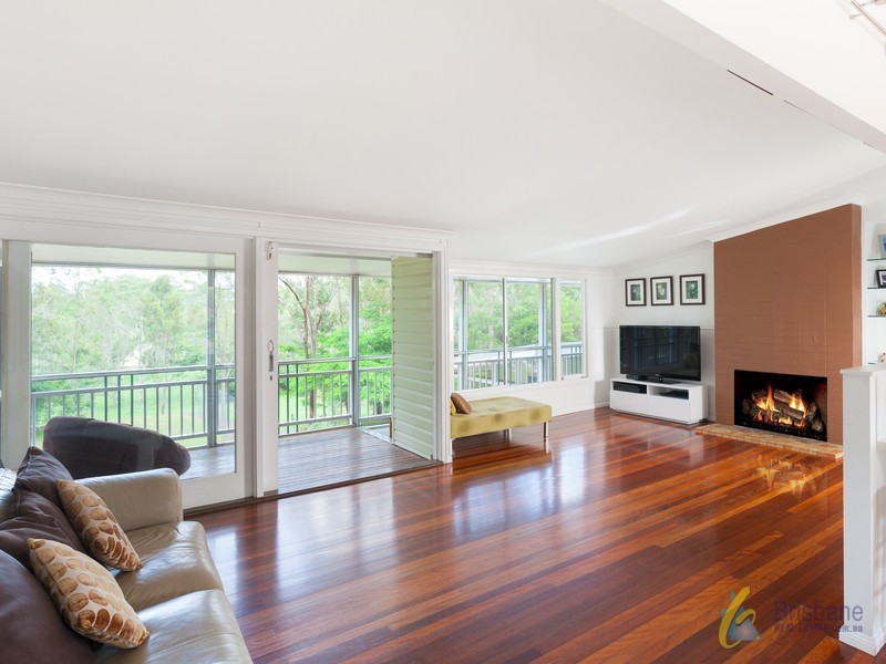 46 Rafting Ground Rd, Brookfield QLD 4069