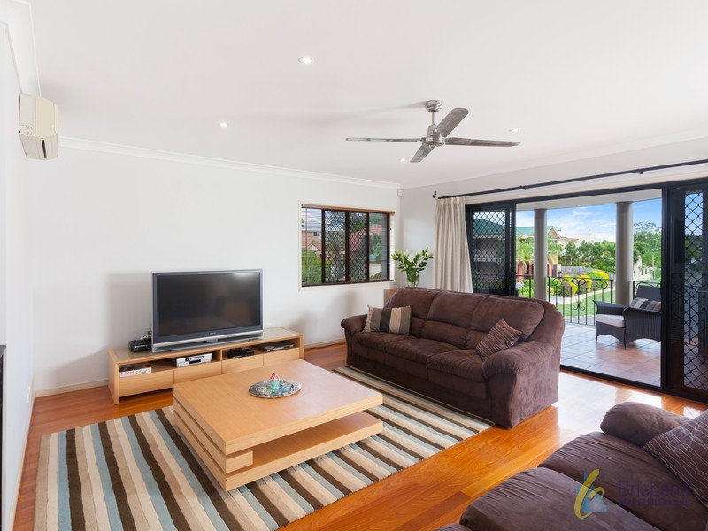 17 Riverview Place, Yeronga QLD 4104