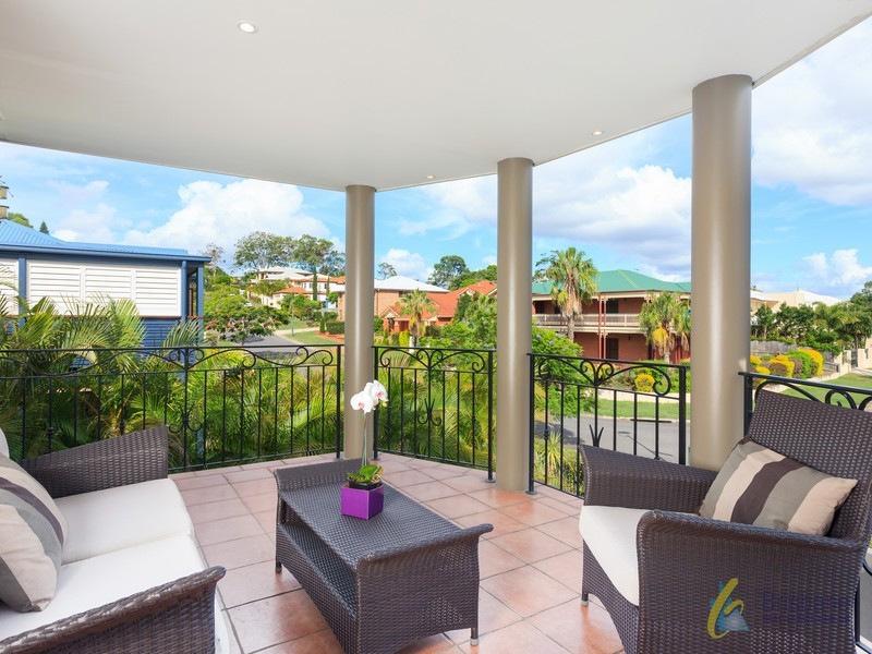 17 Riverview Place, Yeronga QLD 4104