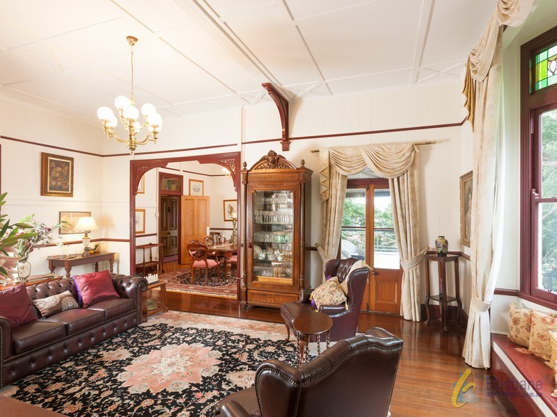 186 Dewar Tce, Corinda QLD 4075