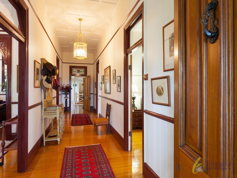 186 Dewar Tce, Corinda QLD 4075