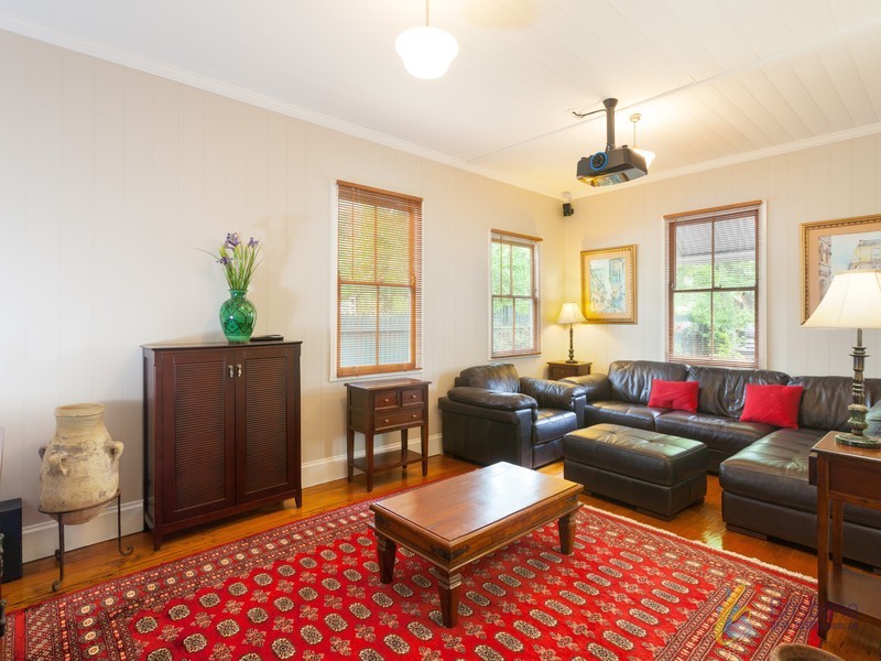 186 Dewar Tce, Corinda QLD 4075