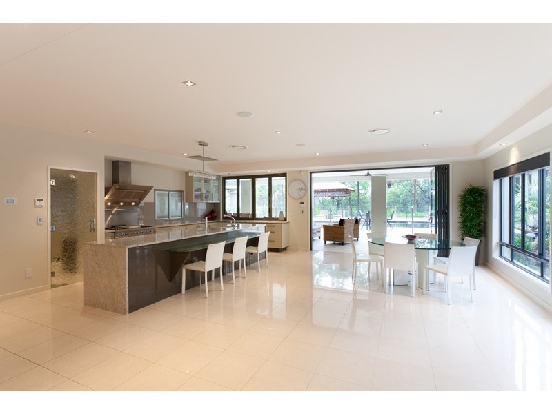 230a Sugars Road, Anstead QLD 4070