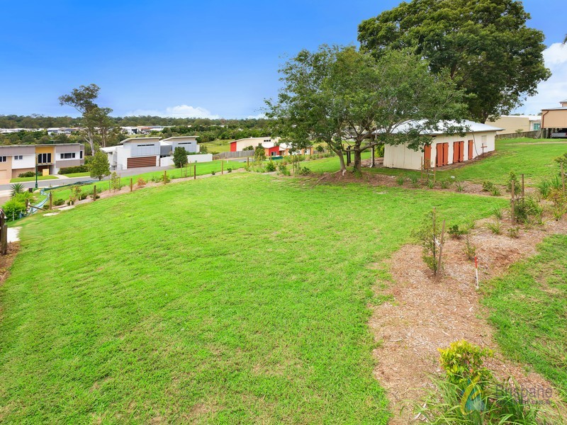 23 Staveley Close, Sinnamon Park QLD 4073