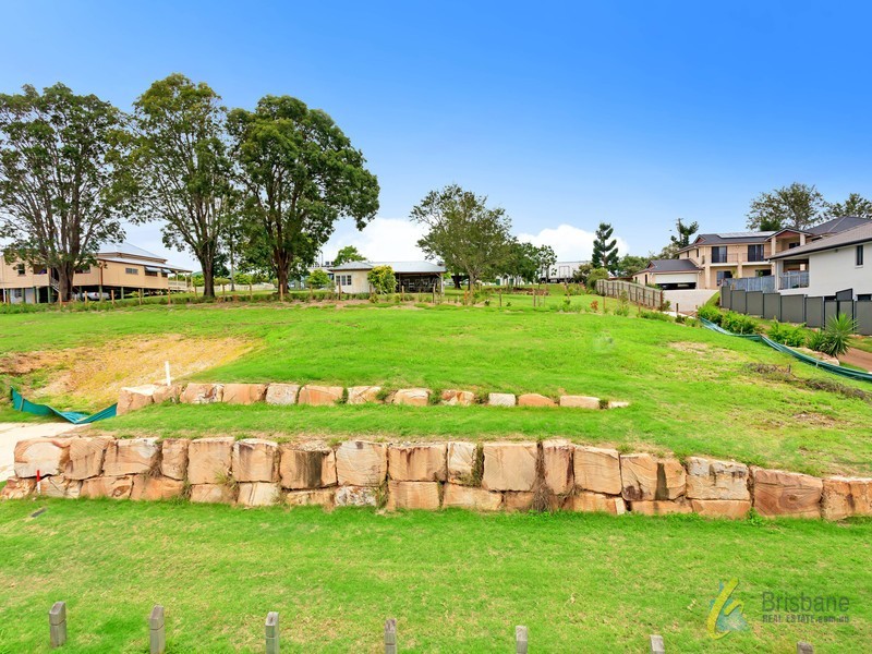 25 Staveley Close, Sinnamon Park QLD 4073