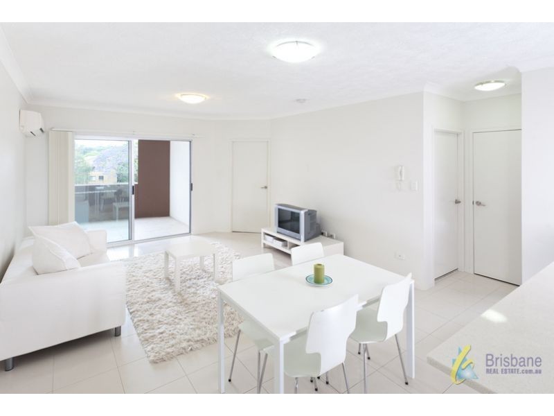 9/159 Clarence Road, Indooroopilly QLD 4068