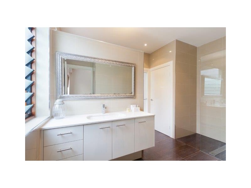 237 Westlake Drive, Westlake QLD 4074