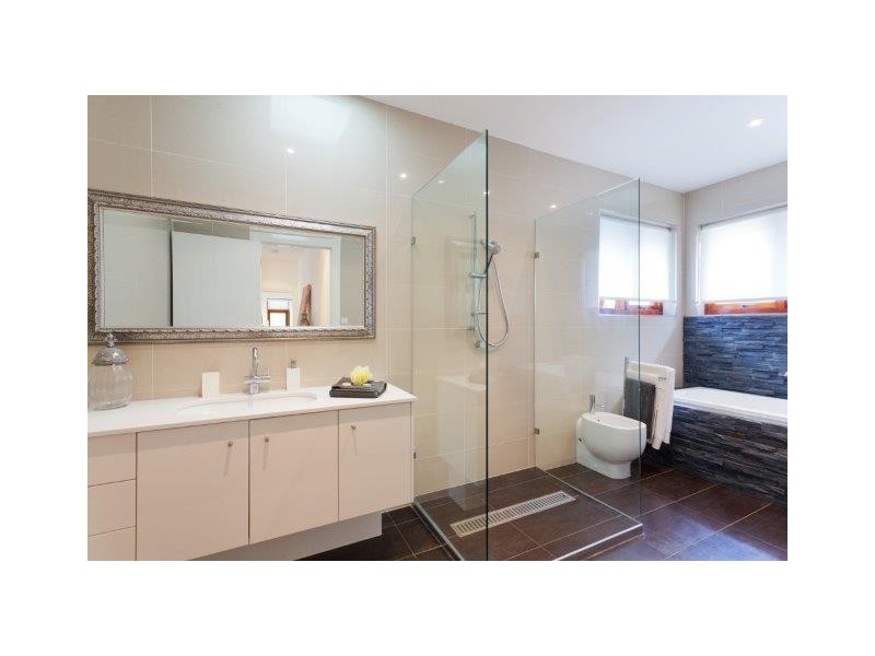 237 Westlake Drive, Westlake QLD 4074