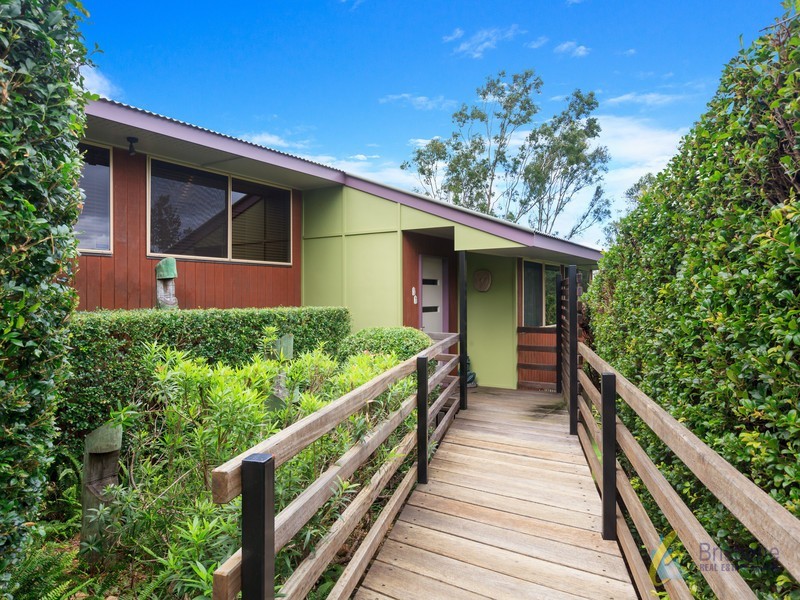 15 Lucas Place, Pullenvale QLD 4069