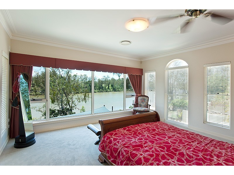 211 Westlake Drive, Westlake QLD 4074