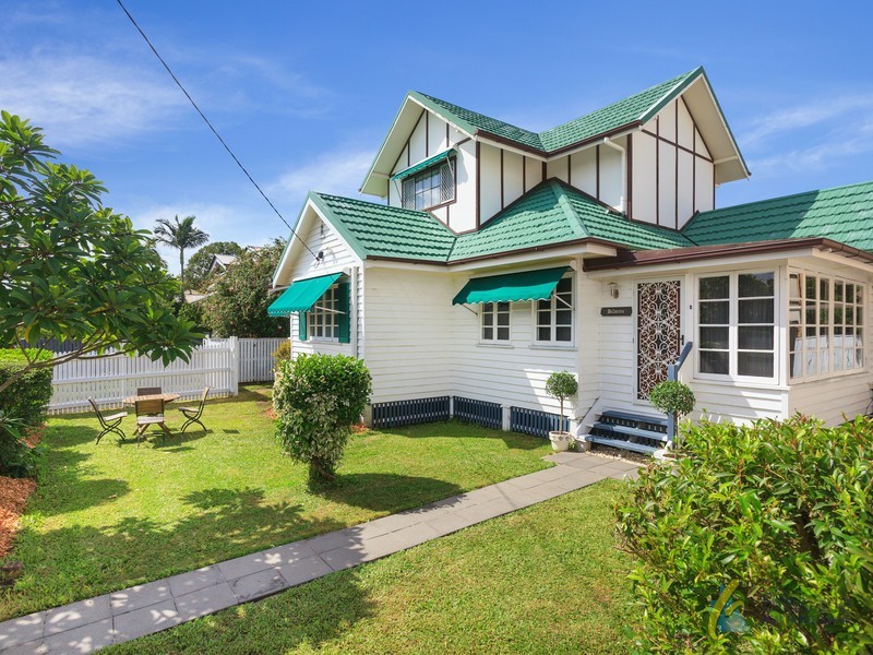 30 Randolph St, Graceville QLD 4075