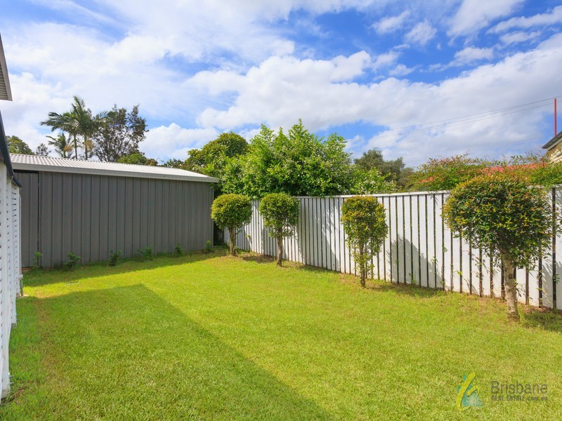 30 Randolph St, Graceville QLD 4075