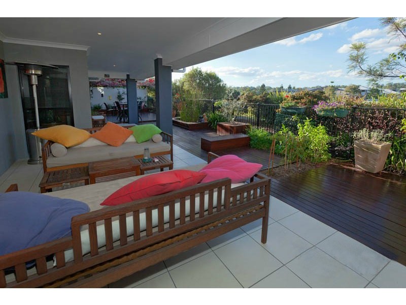 6 Brinley Place, Sinnamon Park QLD 4073