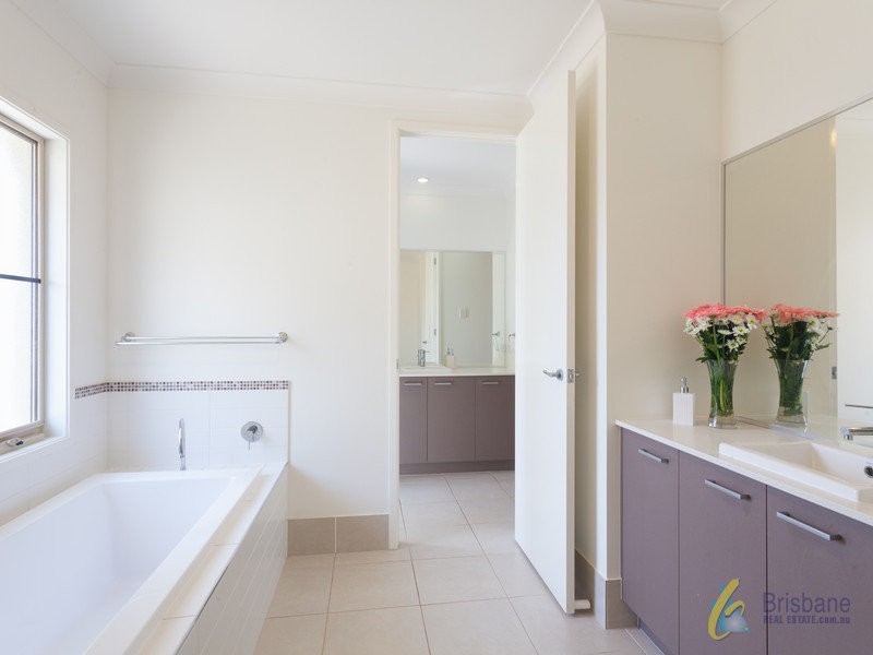 98 Paperbark circuit, Moggill QLD 4070