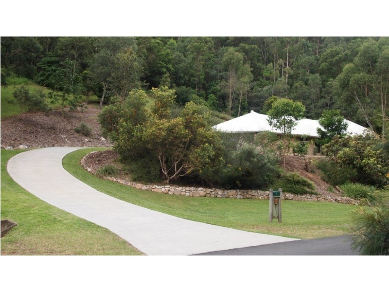 1 Millbrook Drive, Pullenvale QLD 4069