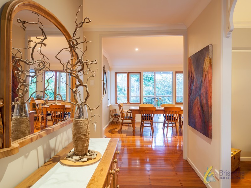 109 Pinjarra Road, Pinjarra Hills QLD 4069