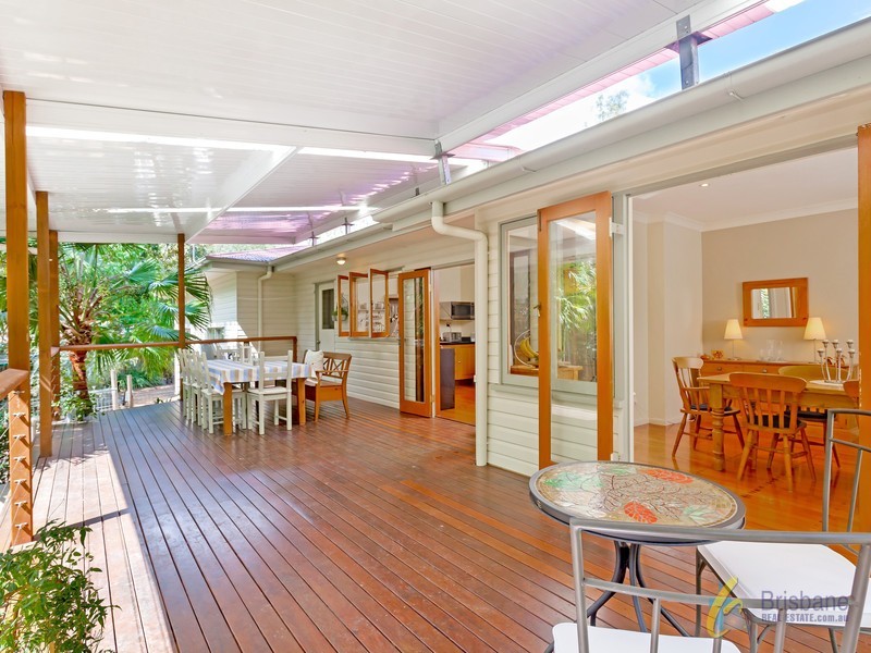 109 Pinjarra Road, Pinjarra Hills QLD 4069