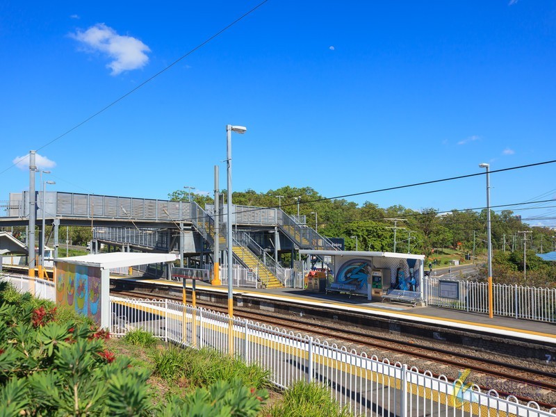 2/57 Wickham St, Morningside QLD 4170