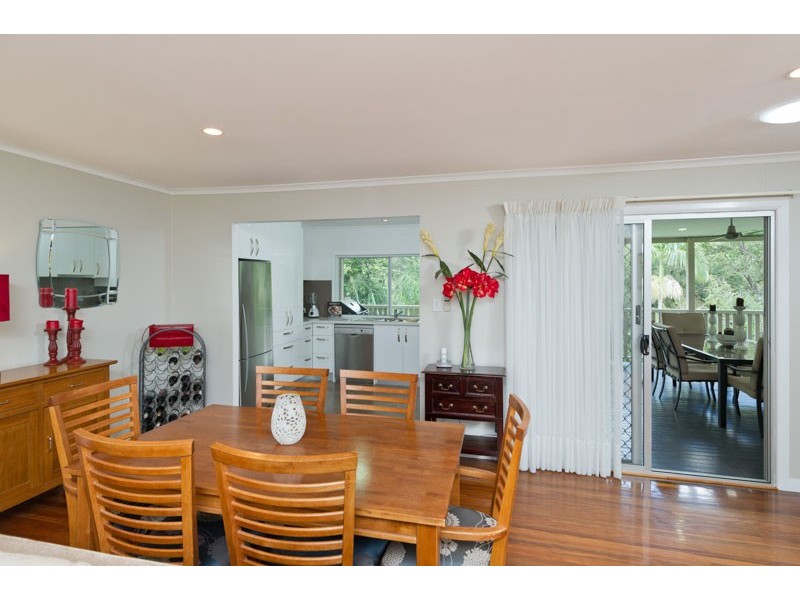 53 Aberfoyle Street, Kenmore QLD 4069