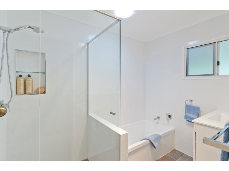 53 Aberfoyle Street, Kenmore QLD 4069