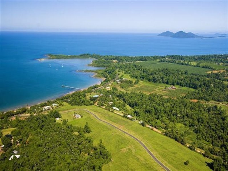 Mission Beach QLD 4852