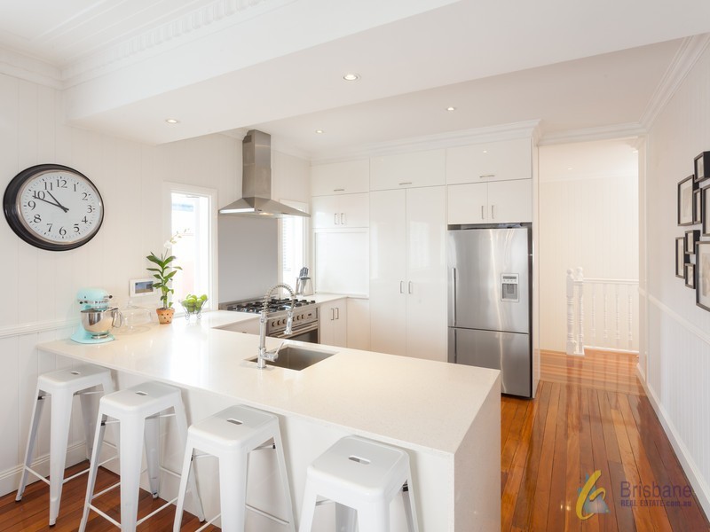 81 Sandon St, Graceville QLD 4075