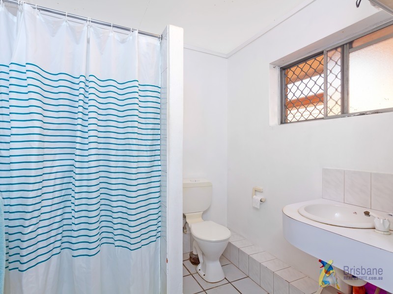 10/104 Gailey Rd, St Lucia QLD 4067