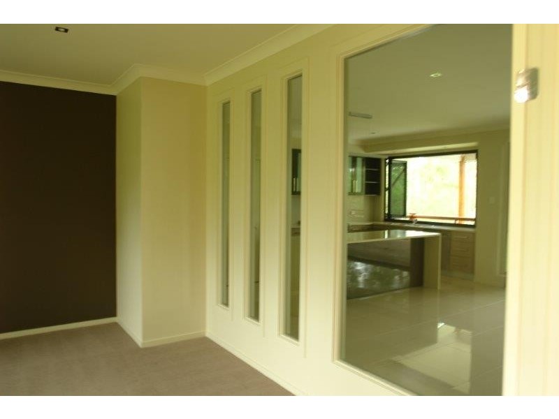 40 Emma Holt Court, Mount Crosby QLD 4306