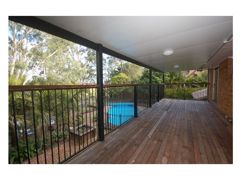 31 Aringa Cres, Karana Downs QLD 4306