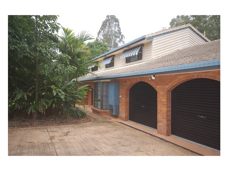 31 Aringa Cres, Karana Downs QLD 4306