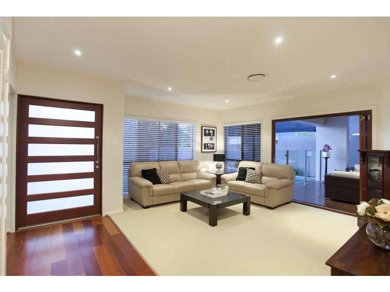 255 JESMOND RD, Fig Tree Pocket QLD 4069