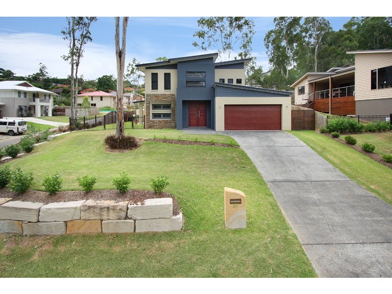 87 Bozzato Place, Kenmore QLD 4069