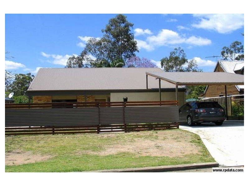 6 Minaji Court, Karana Downs QLD 4306