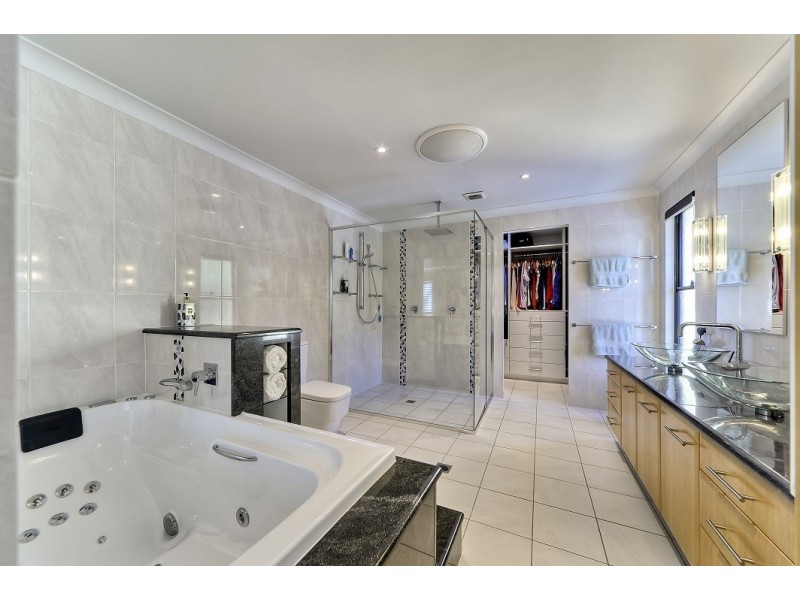 20 Bunya Street, Mount Crosby QLD 4306