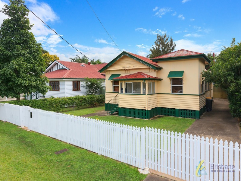 13 Rakeevan Rd, Graceville QLD 4075