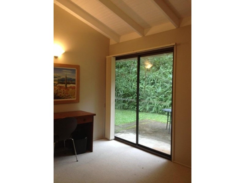 73 Chapel Hill Road, Chapel Hill QLD 4069