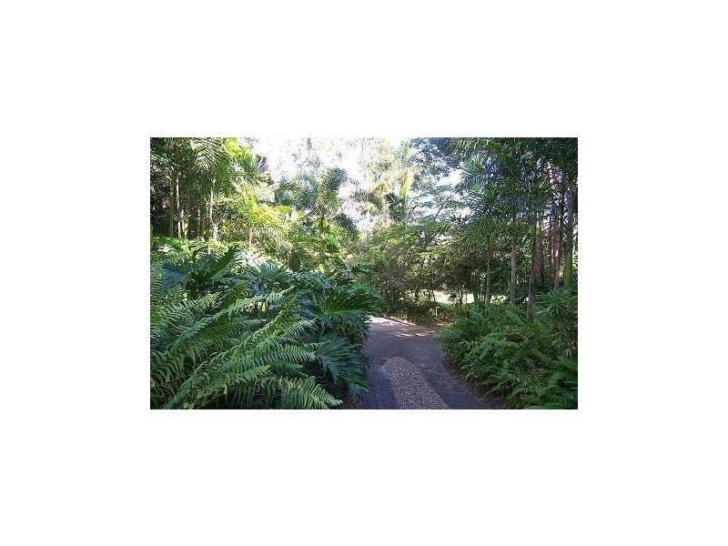 73 Chapel Hill Road, Chapel Hill QLD 4069