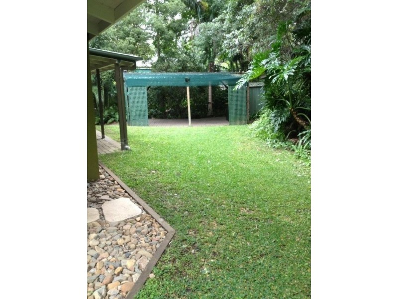 73 Chapel Hill Road, Chapel Hill QLD 4069